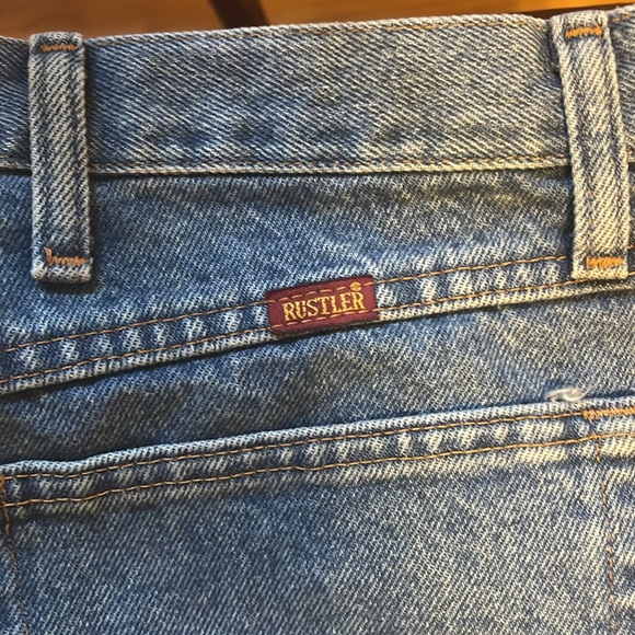 Rustler jeans 44x32 in great shape - Picture 3 of 3